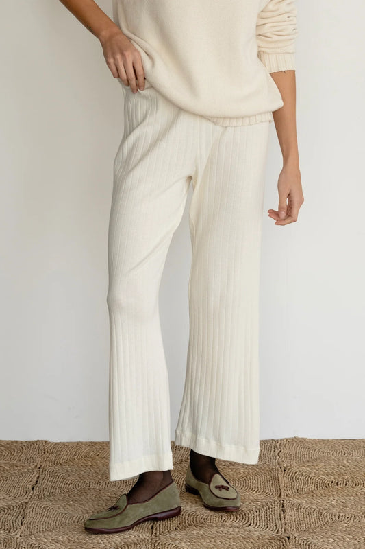The Pointelle Simple Crop Pant - Creme