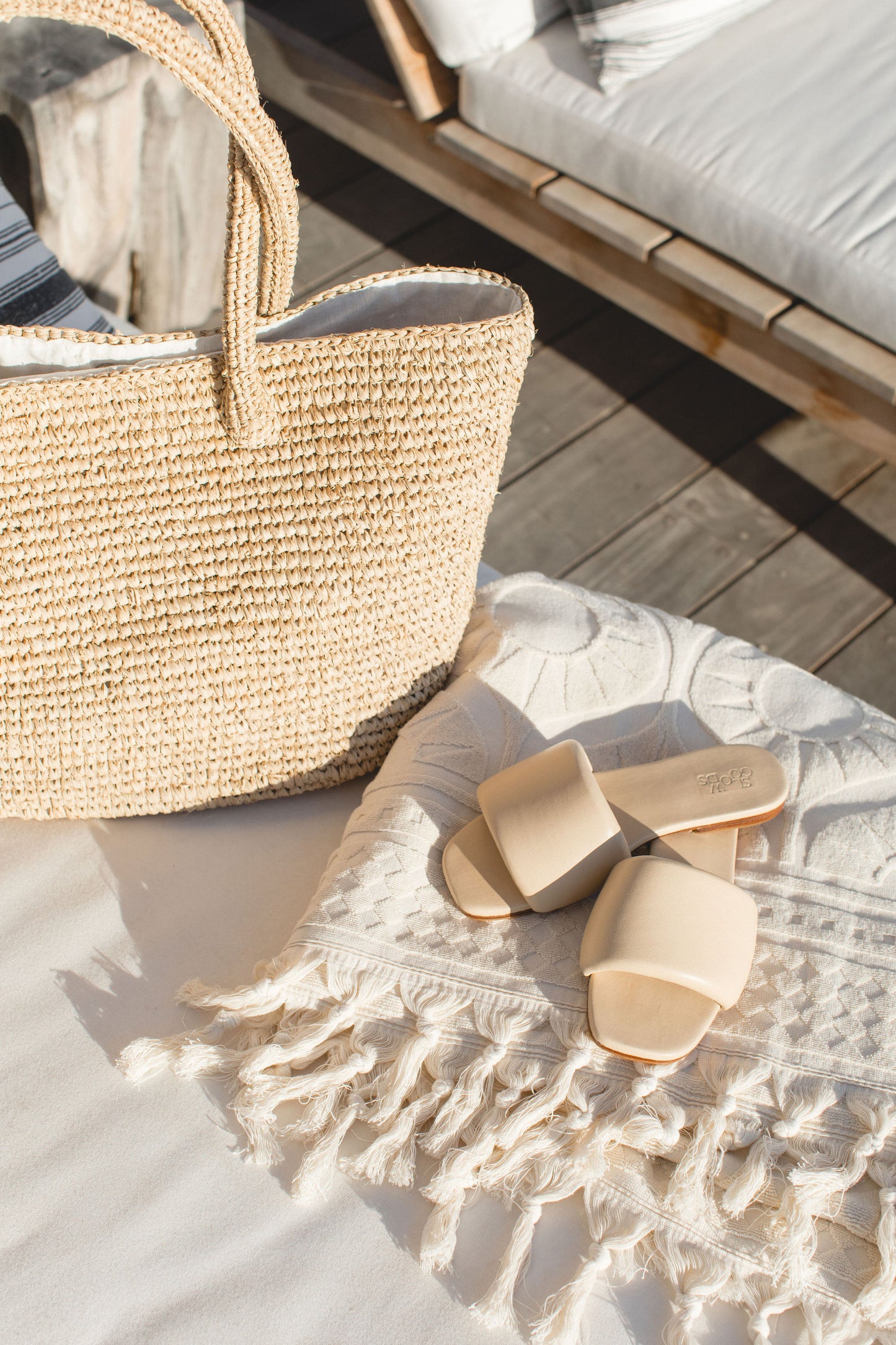 Rye Puff Slide - Cream