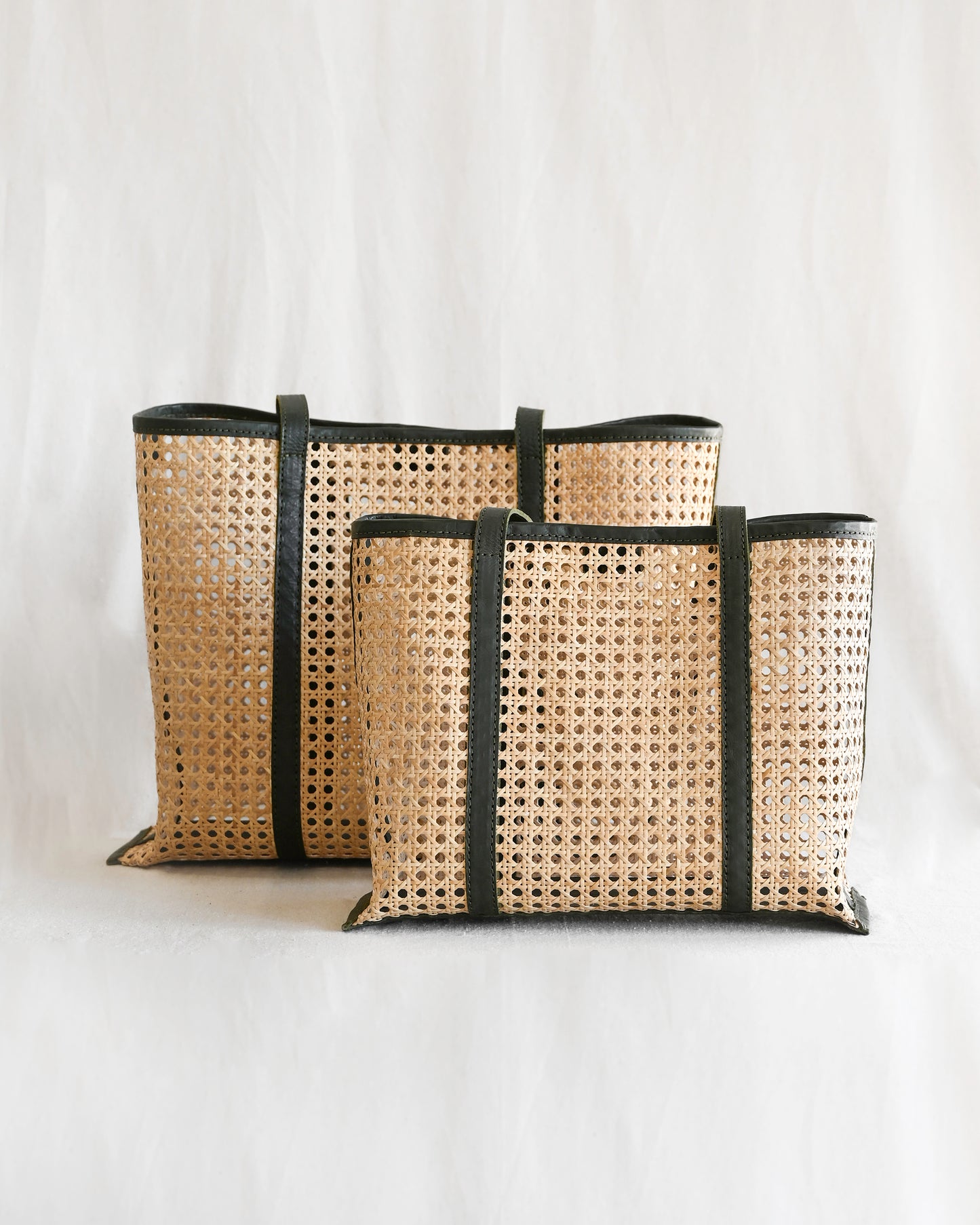Byron Tote Olive - Medium