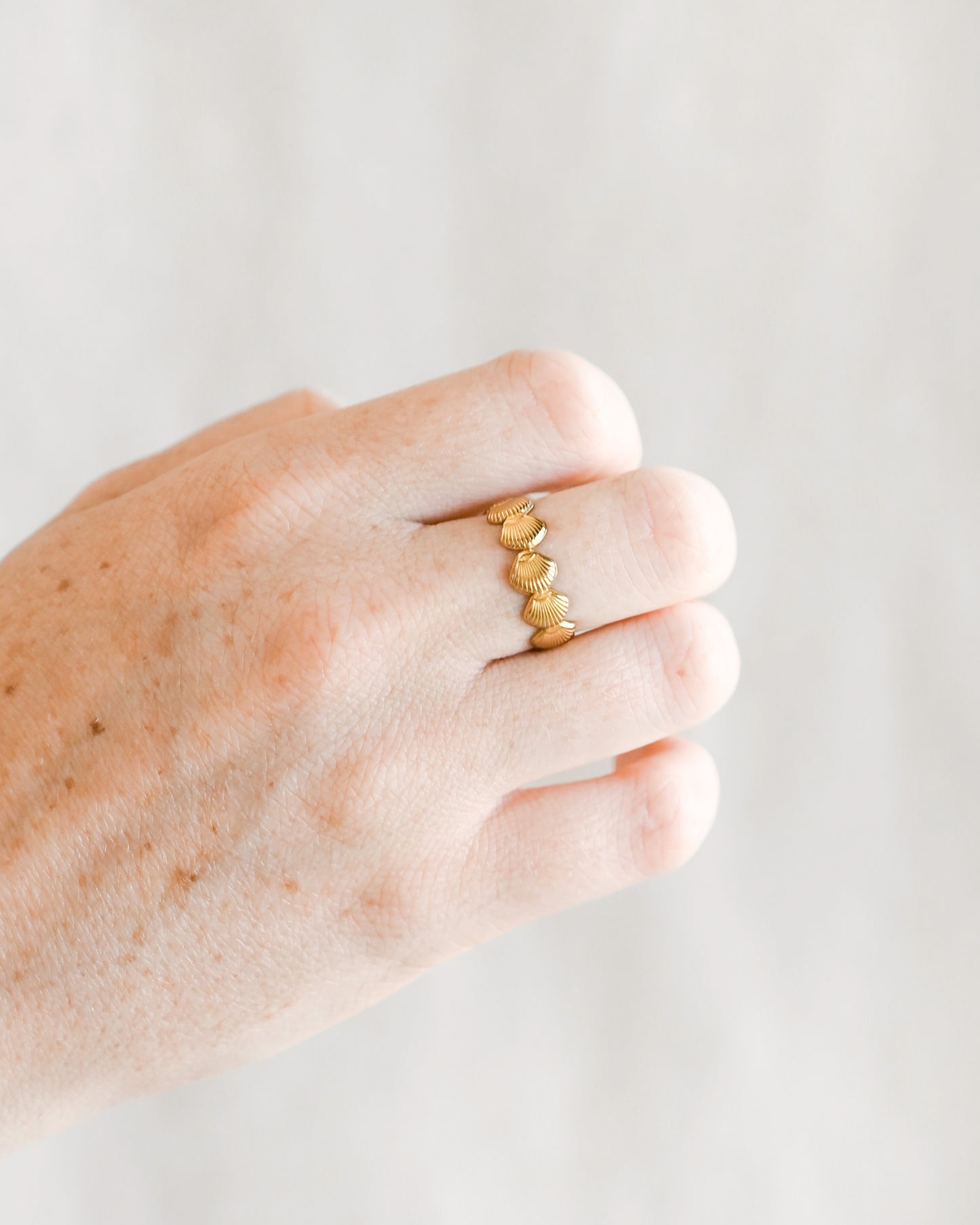 Clam Shell Ring