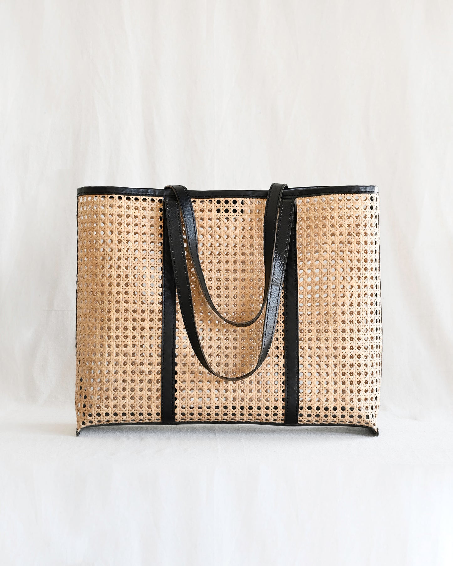 Byron Tote Black - Large