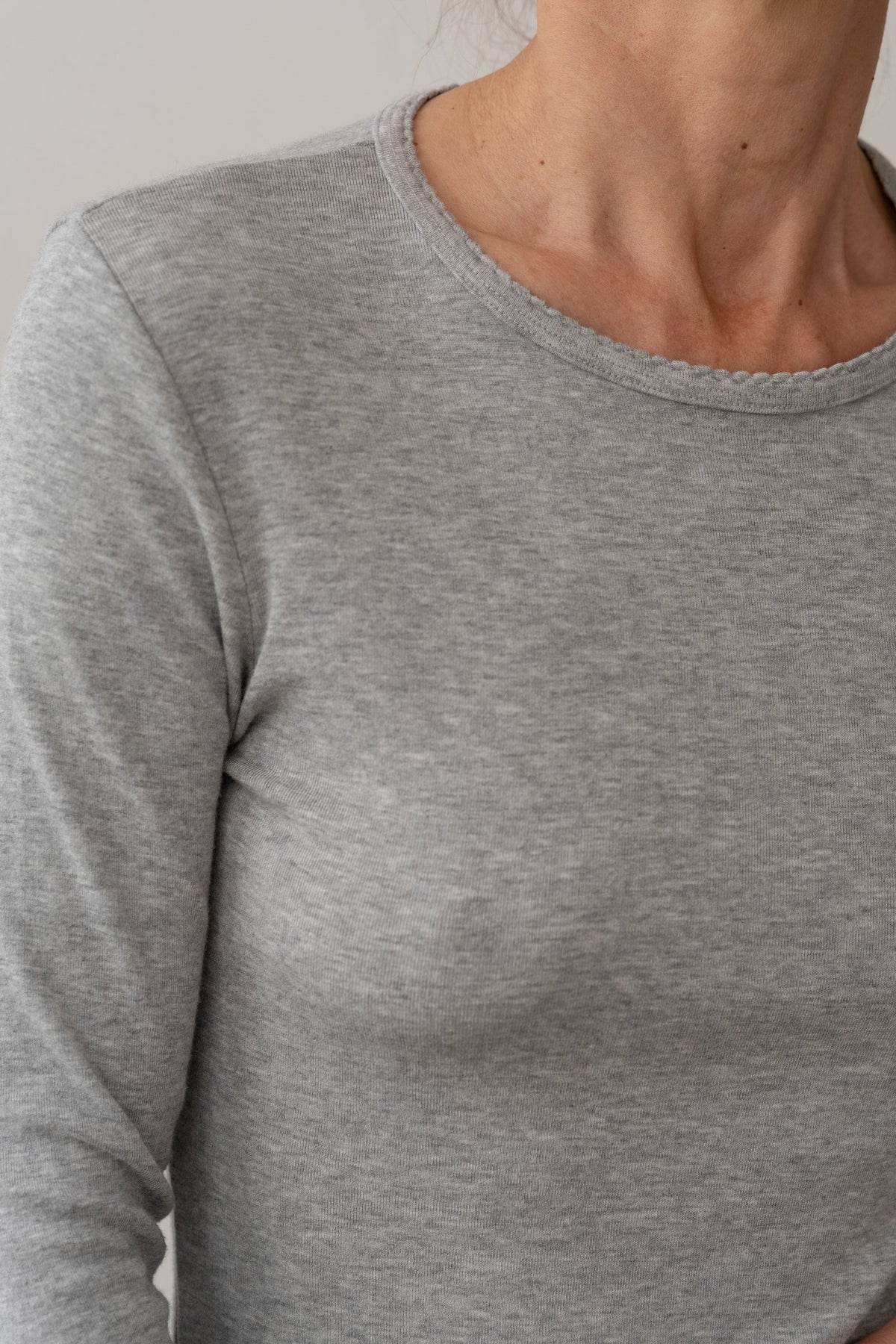 Baby Rib Scallop Long Sleeve - Heather Grey