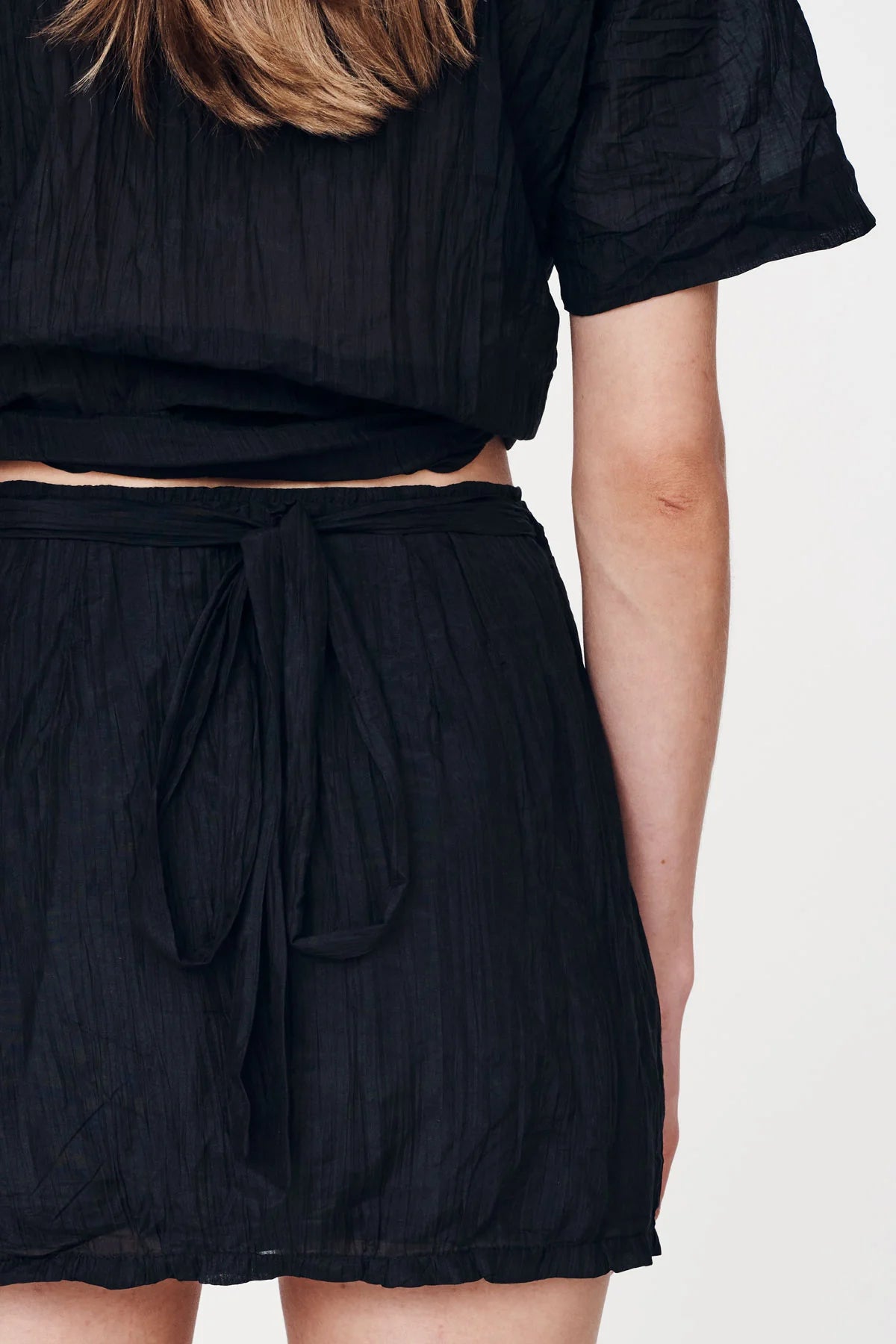 Jole Silk Mini Wrap Skirt - Noir