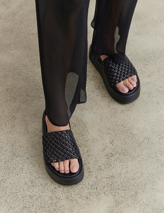 Knotted Platform Slide - Black