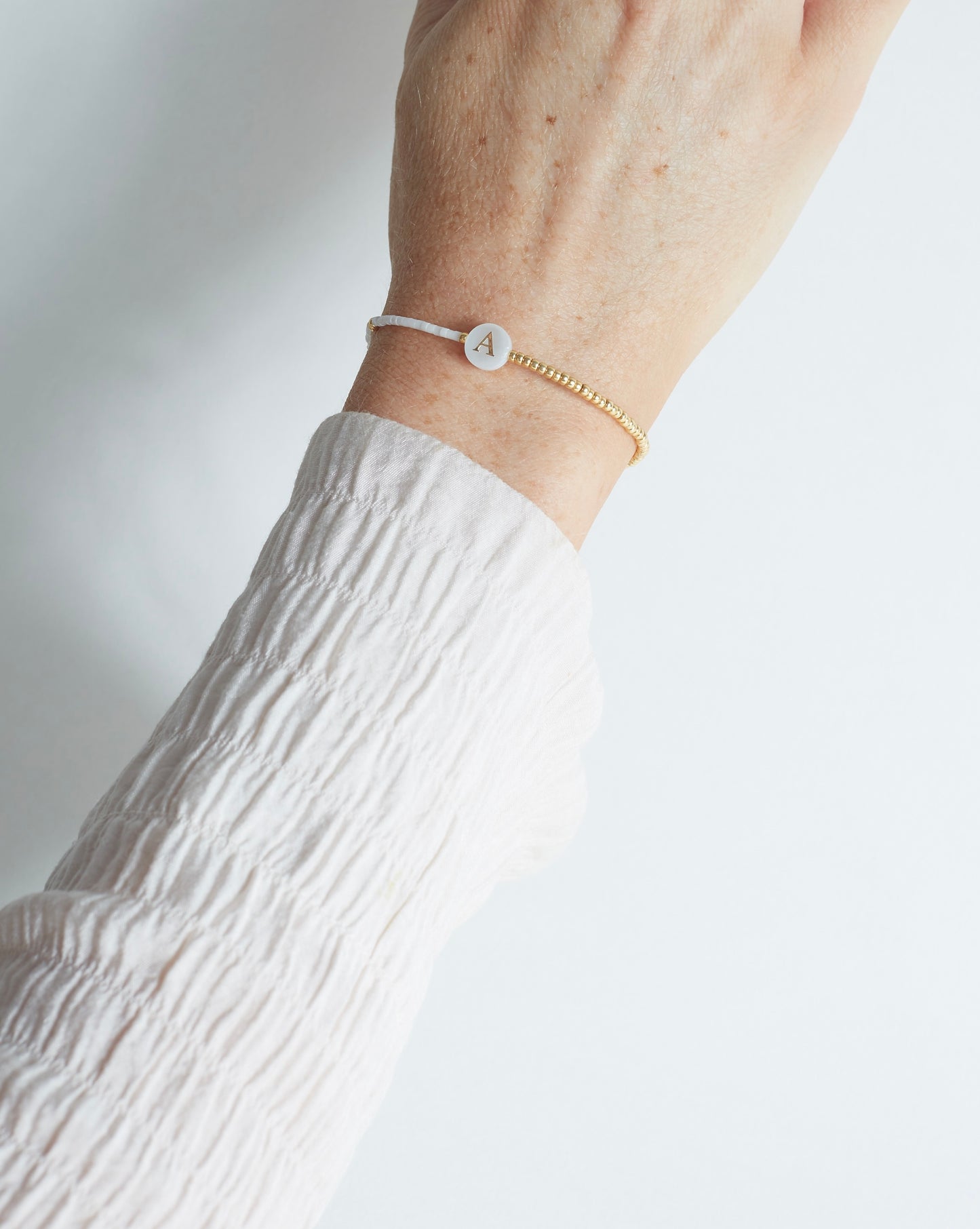 Initial Bracelet - Gold / Pearl