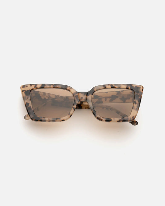 Lucia Sunglasses - Choc Tort