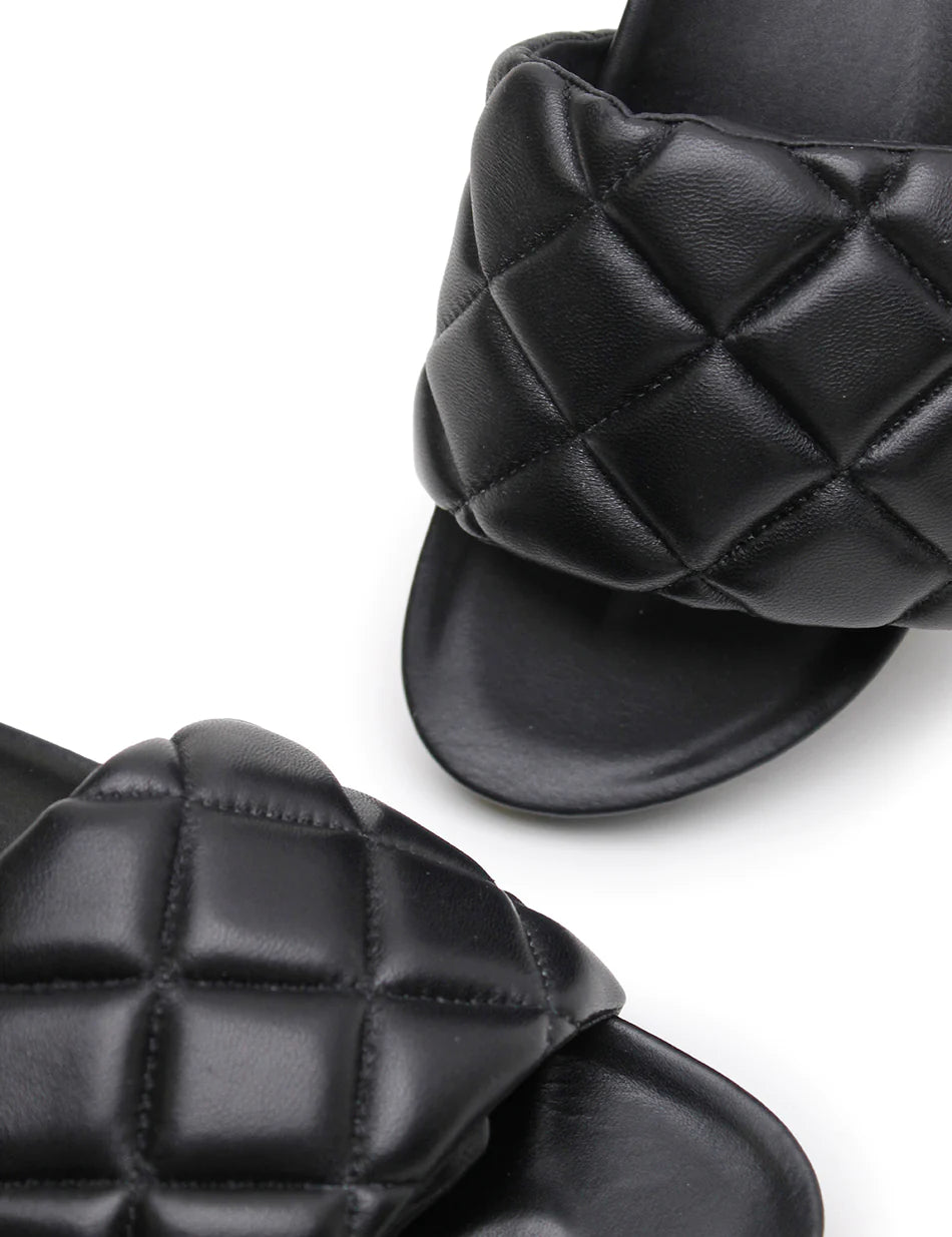 Quilted Slide - Black