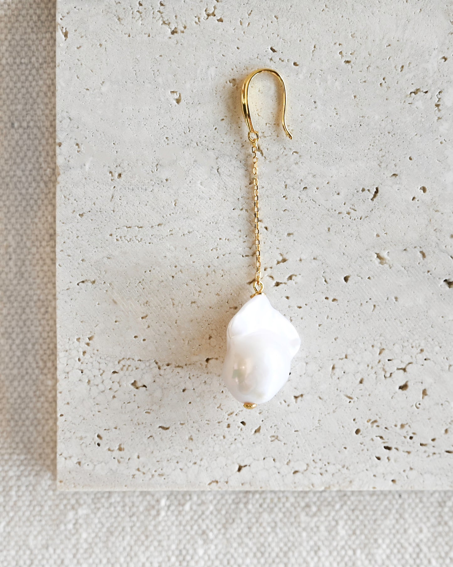 Inez Baroque Pearl Drop Earrings