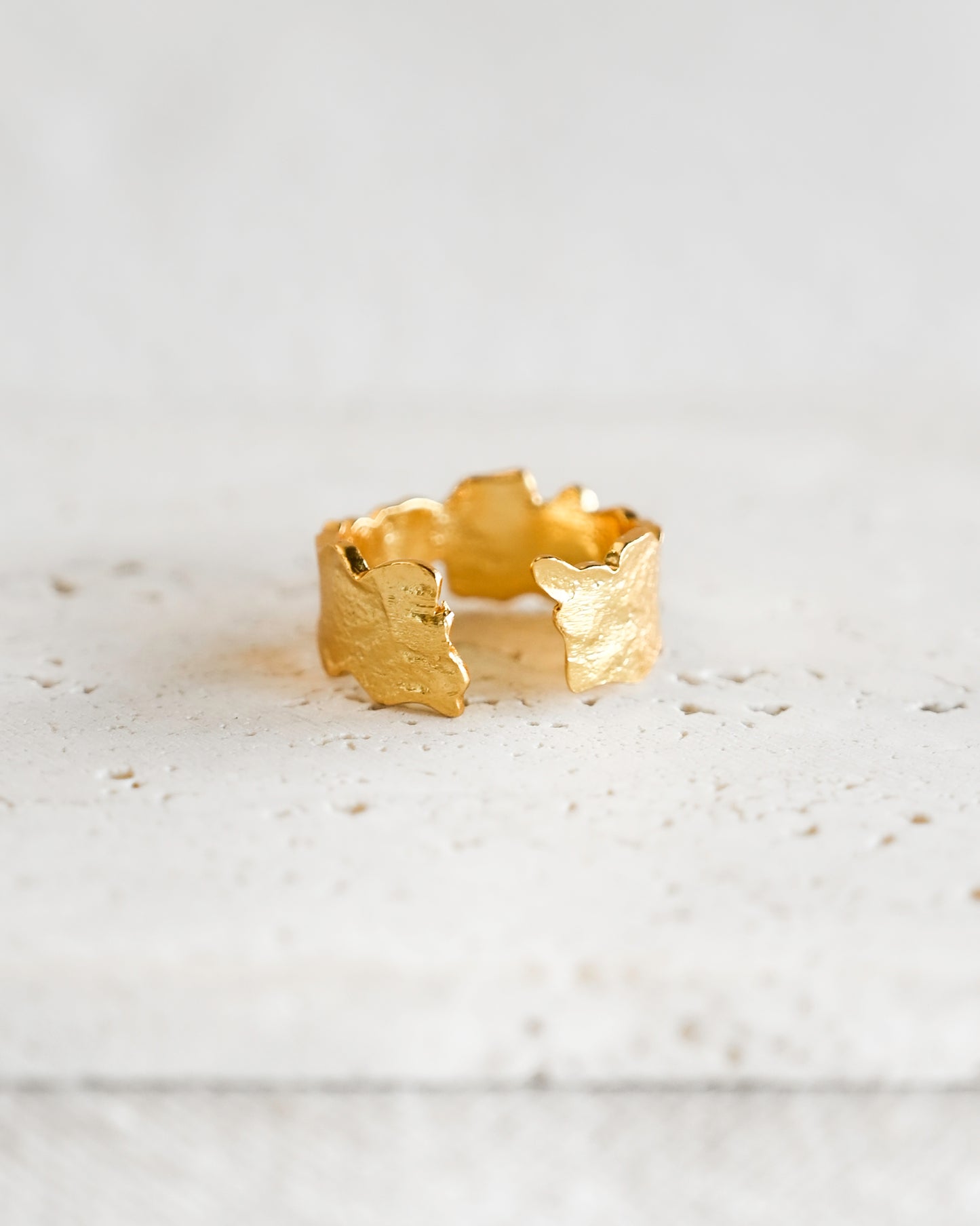 Riviera Ring