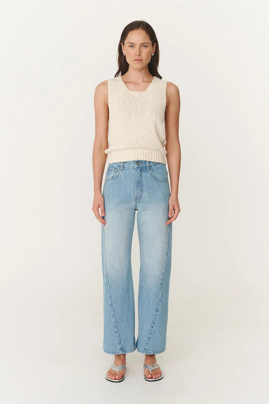 Percy Curve Seam Jeans - Faded Blue