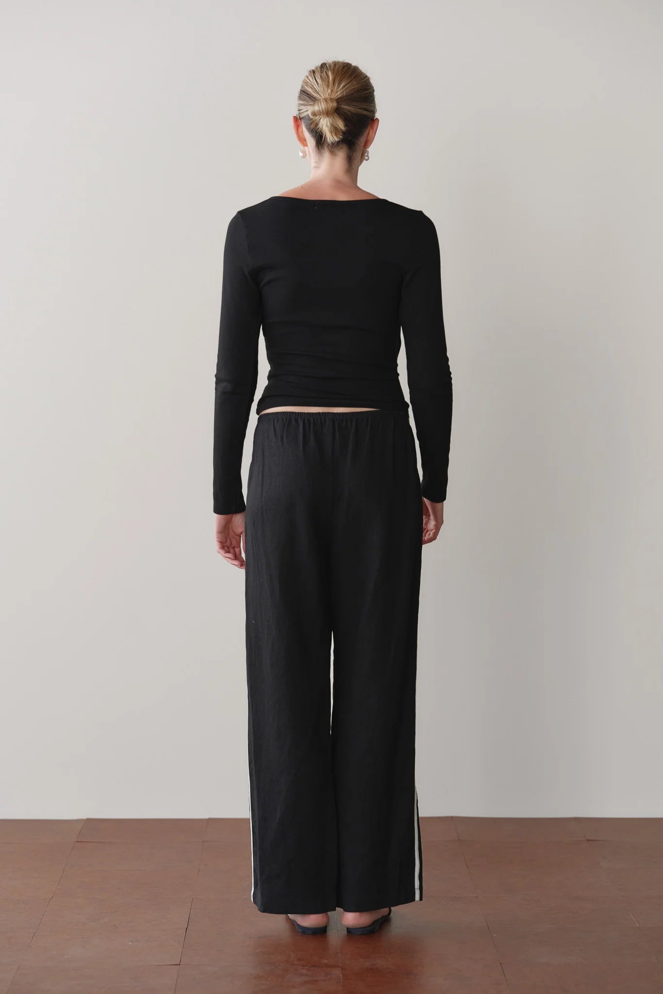 Linen Crop Stripe Pant - Jet